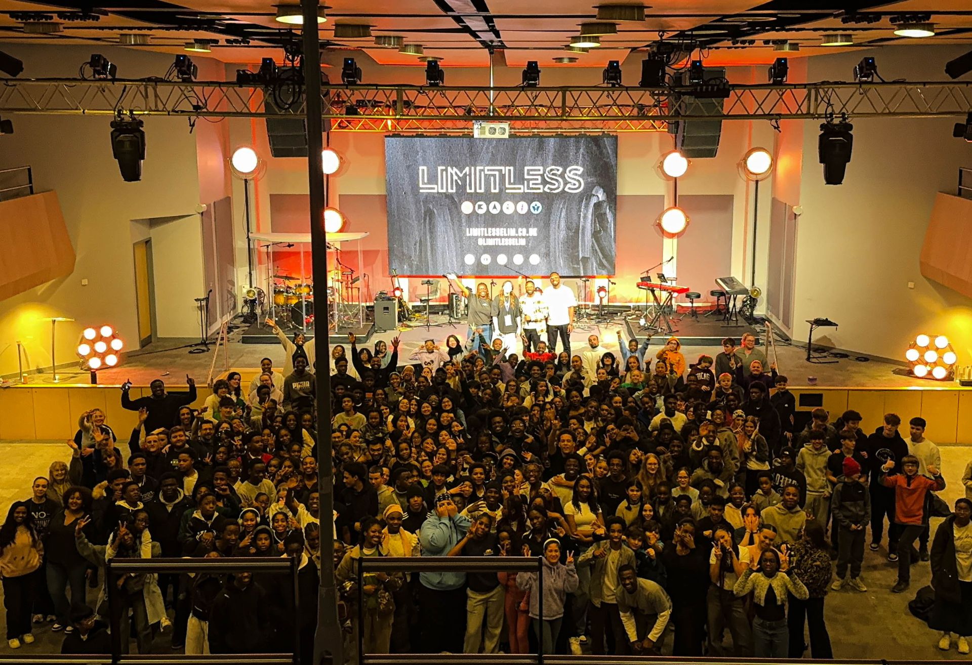 Limitless One 2025 group photograph